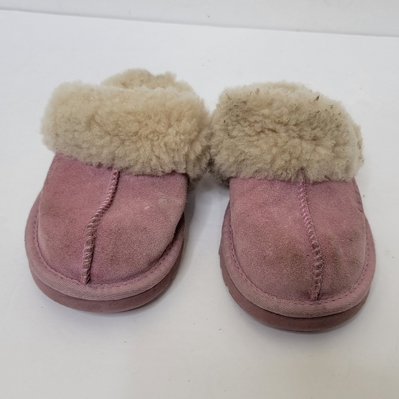 Ugg Slippers Kids Pink Size 11 Leather - Picture 2 of 9